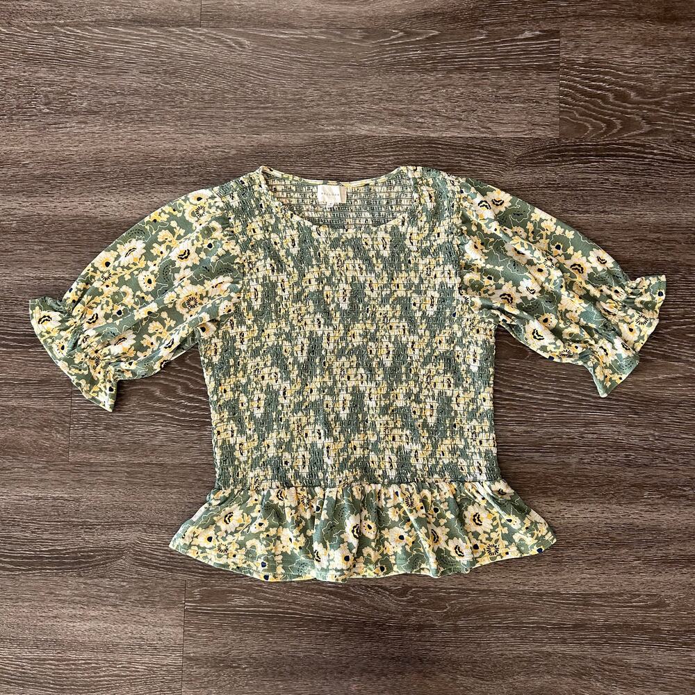 EUC Melloday Green Yellow Floral Smocked Peplum Top M‎ Ruffle Sleeve Cottagecore